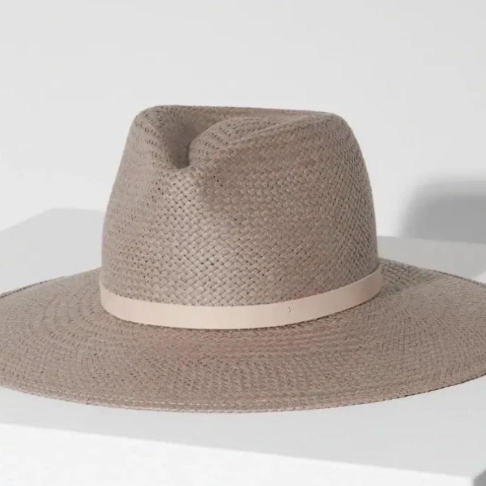 Janessa Leone Valentine Woven Hat - Picture 2 of 6